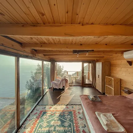 Maison d'hôtes 11-11shambala